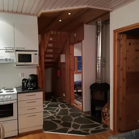 Nyaraló Aarni